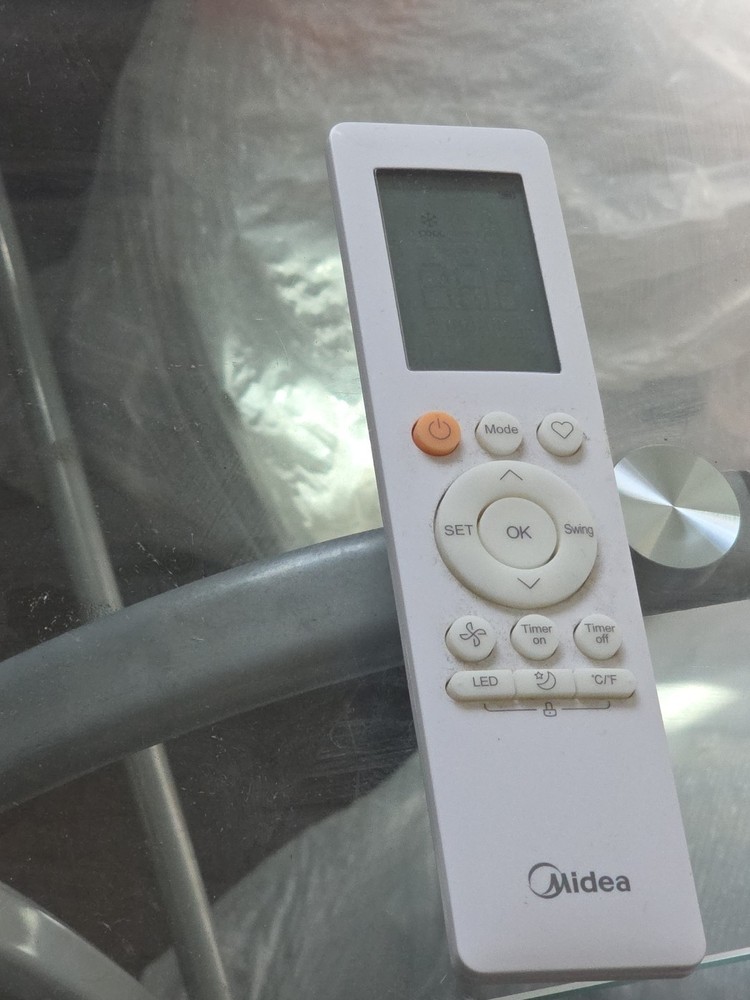 Midea Duo MAP12S1TBL Portable Air Conditioner - Black with Remote