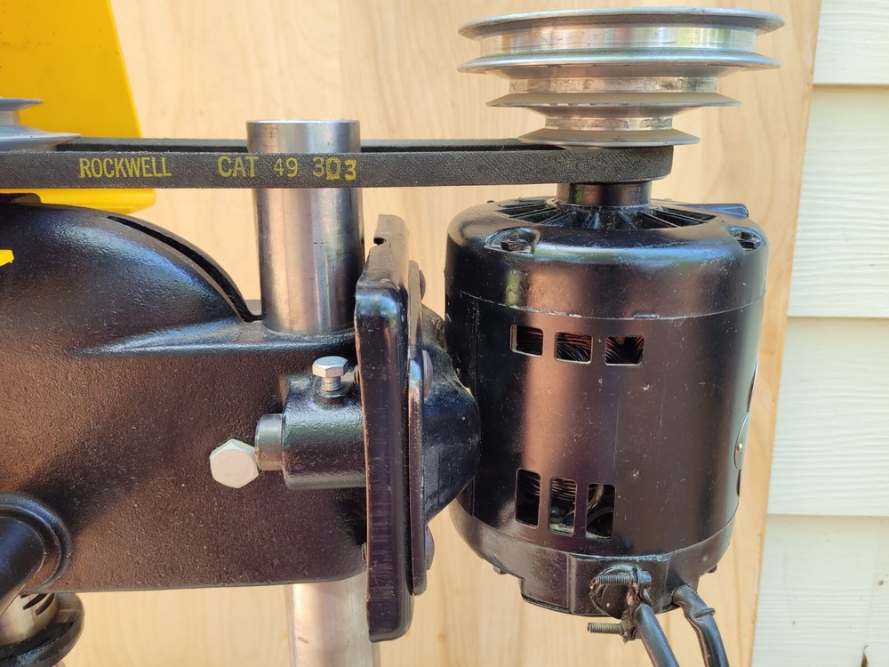 Rockwell 11-100 Benchtop Drill Press - Complete, Original