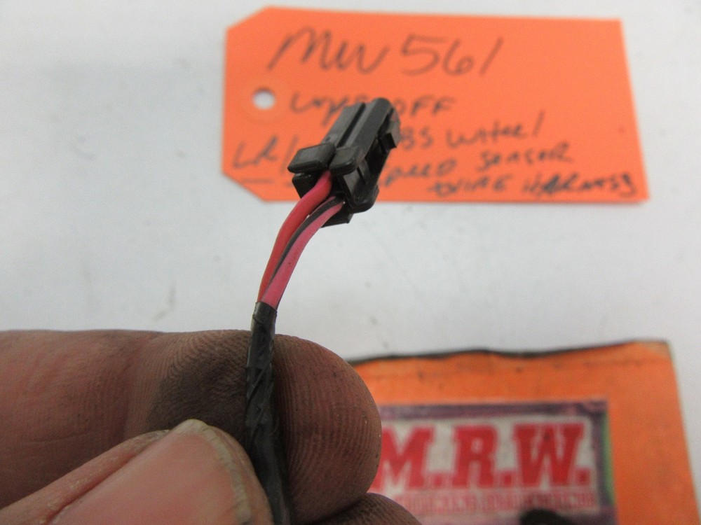 WIRE PLUG CONNECTOR OFF REAR ABS WIRE WHEEL SPEED SENSOR HARNESS RIGHT LEFT BACK