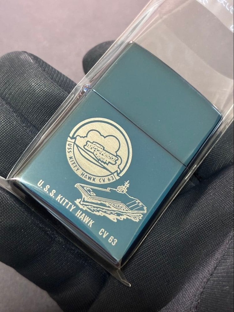 Zippo U.S.S KITTY HAWK CV 63 Made in 2006 Lighter