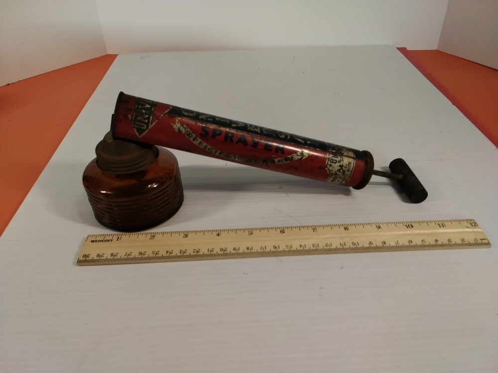 Universal Bug Sprayer With Amber Glass