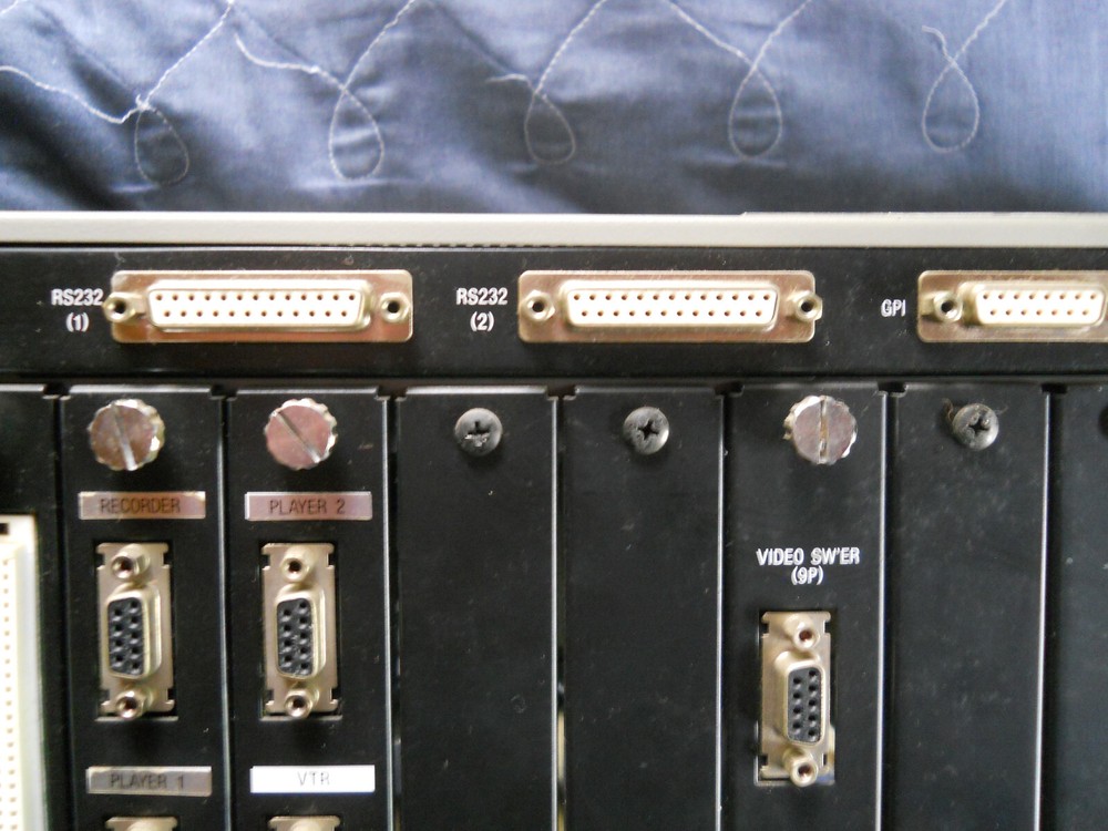 Sony BVE-910 Editing Control Unit Switcher Box Mainframe TURNS ON, UNTESTED