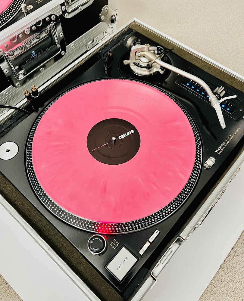 TECHNICS SL1210M5G GRANDMASTER BLACK Set 2x In Mint