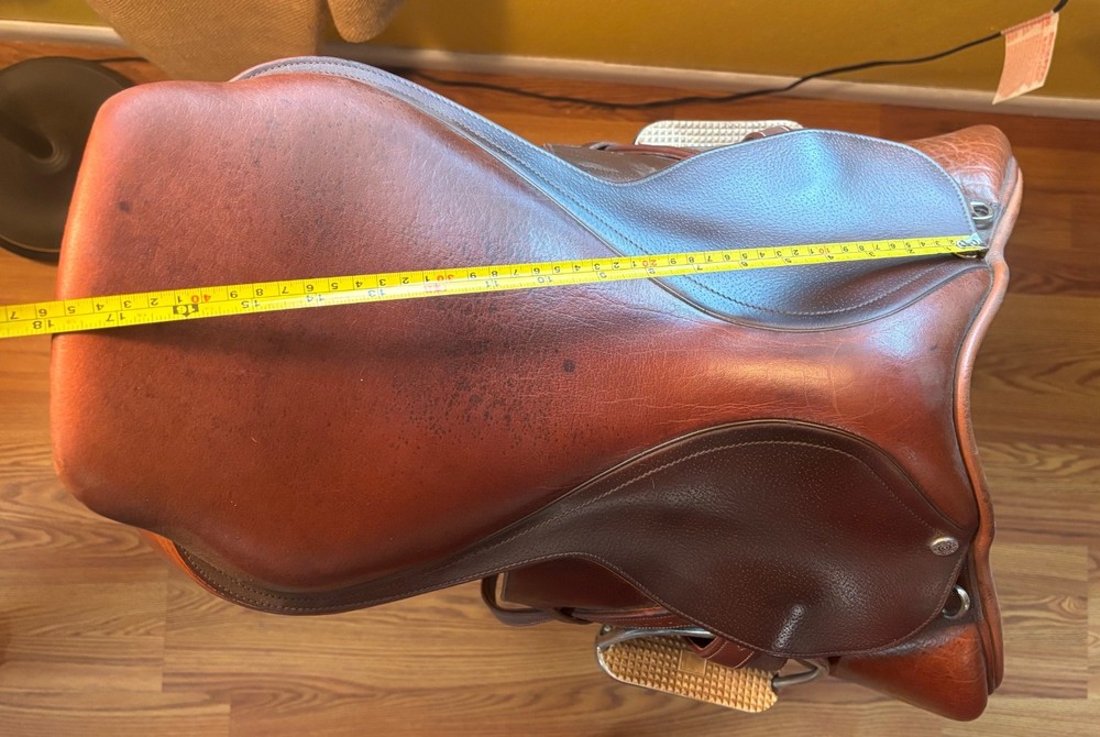 Pessoa n Paris english saddle 17.5