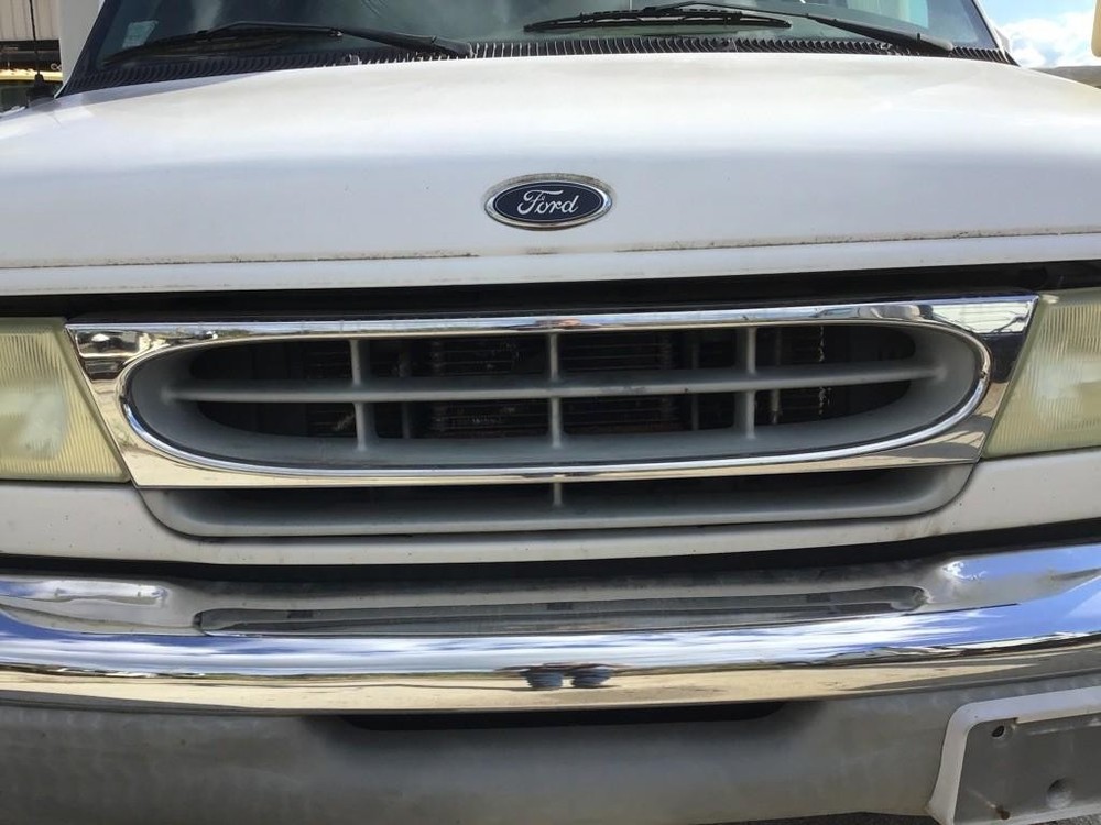 For 2002 FORD E450 GRILLE ,  OH
