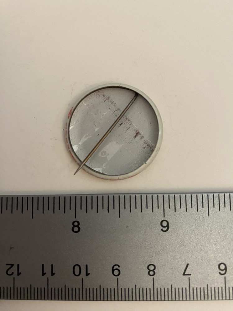 Lindsay ‘72 Pin Back Button P63