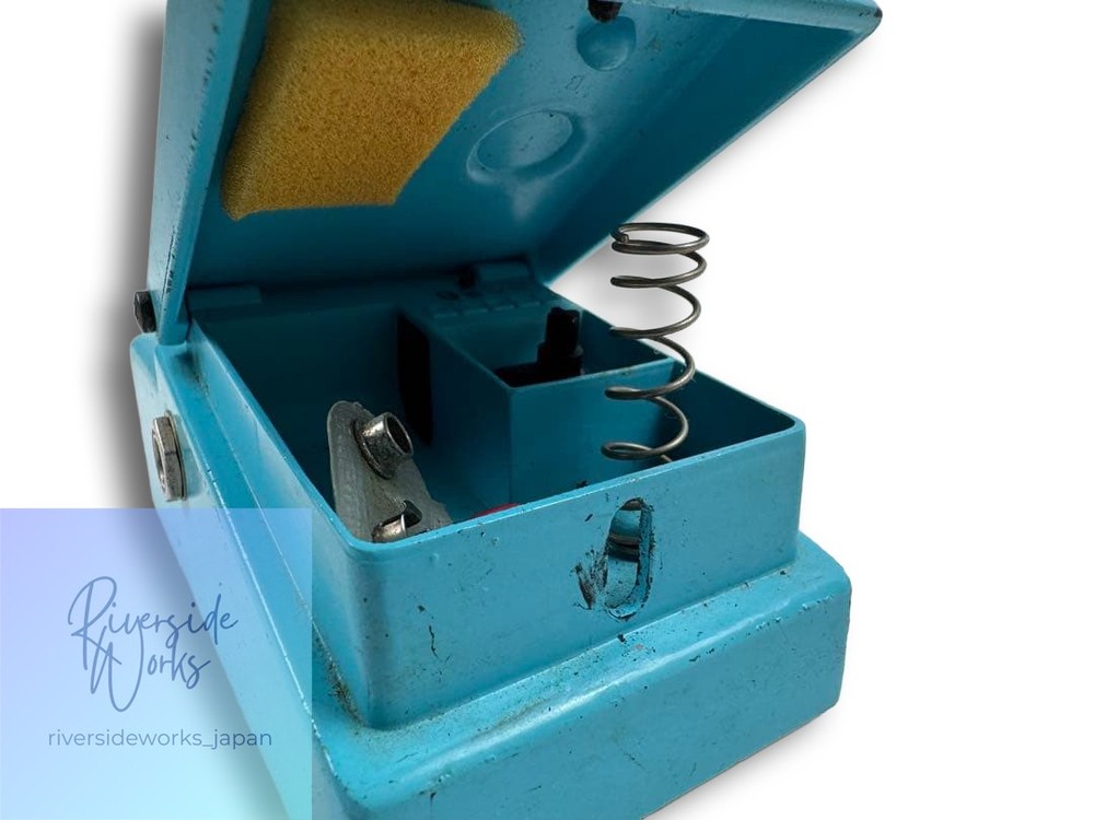 BOSS Chorus Effect CE-2 Silver Screw