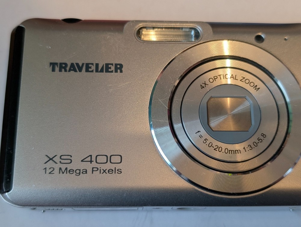 TRAVELER XS 400 12 Mega Pixels does not work