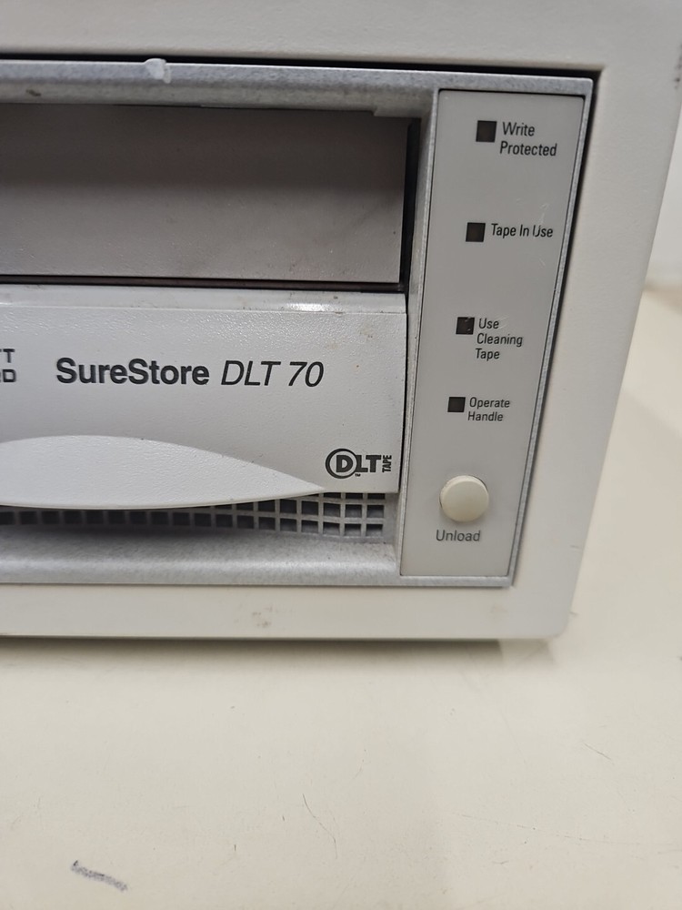HP Sure Store DLT 70 C5658A. Untested. MG1