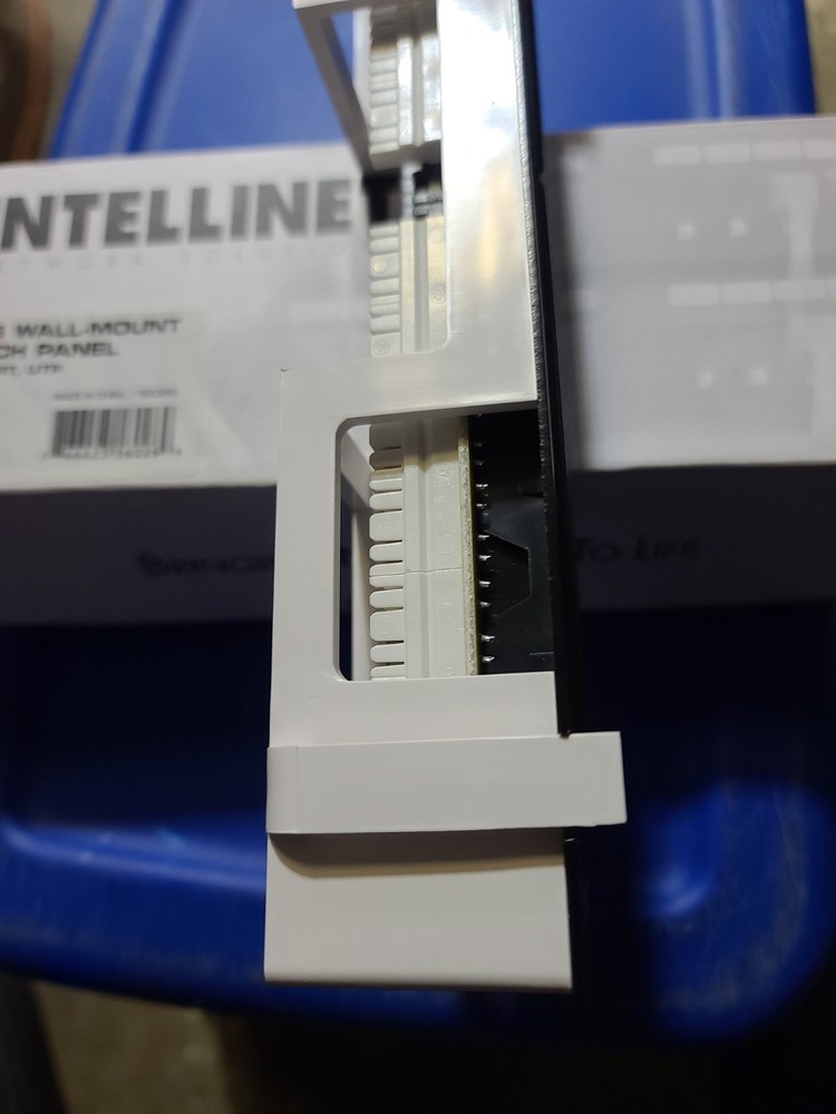 Intellinet 12 Port Cat6 Network Patch Panel Wall-Mount