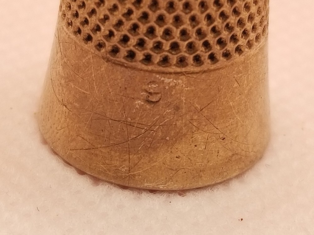 Vintage Sterling Silver Thimble - size 9