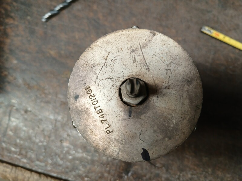 Silver plated , tuneable 450 mhz cavity filter