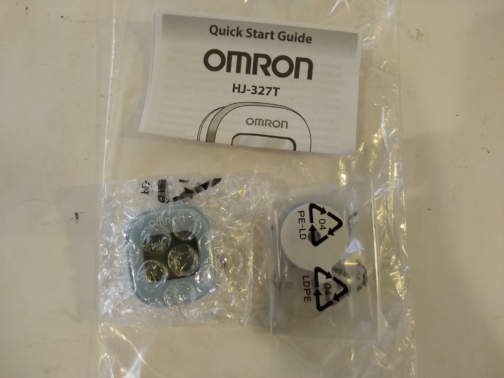 Omron Alvita Wireless Activity Tracker Bluetooth Smart HJ-327T