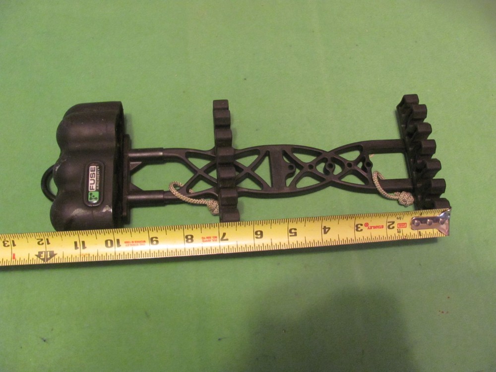 Fuse Archery 6 Arrows Quiver