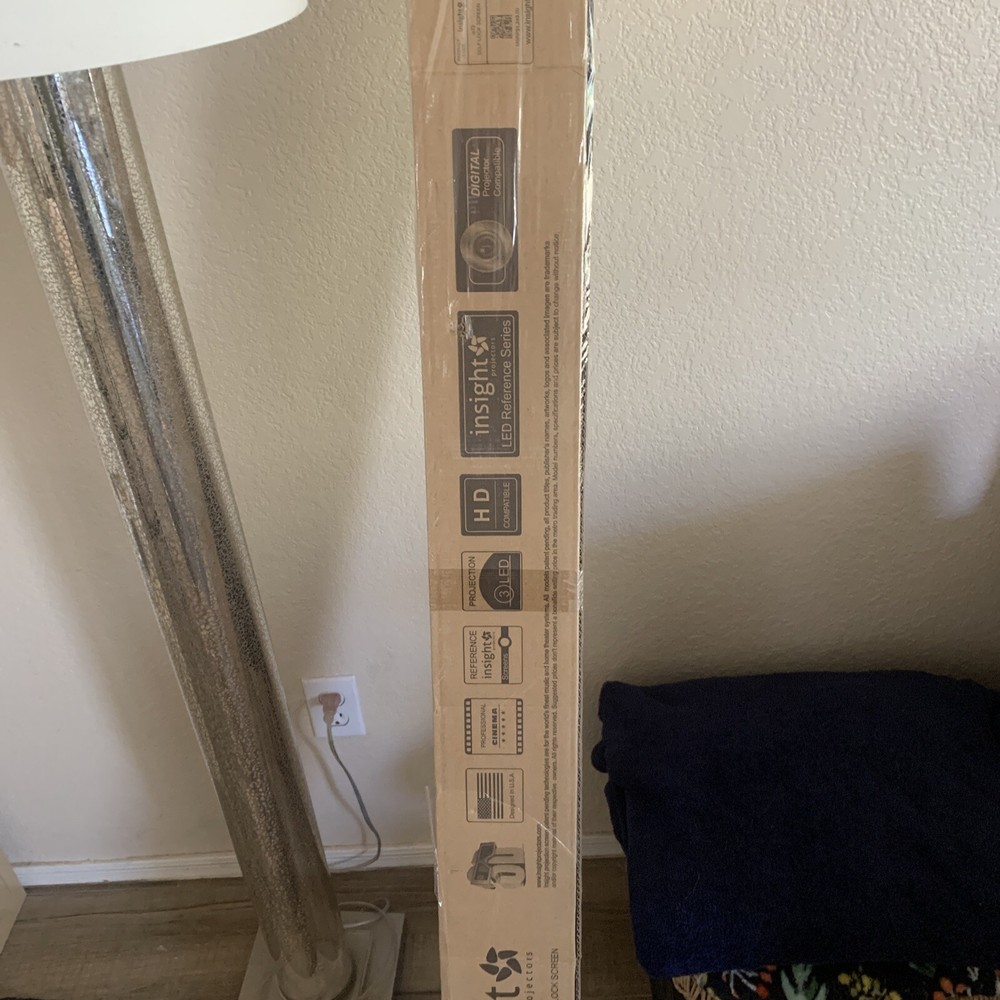 Insight projectors is72 digital projector self Lock Screen. New In Box