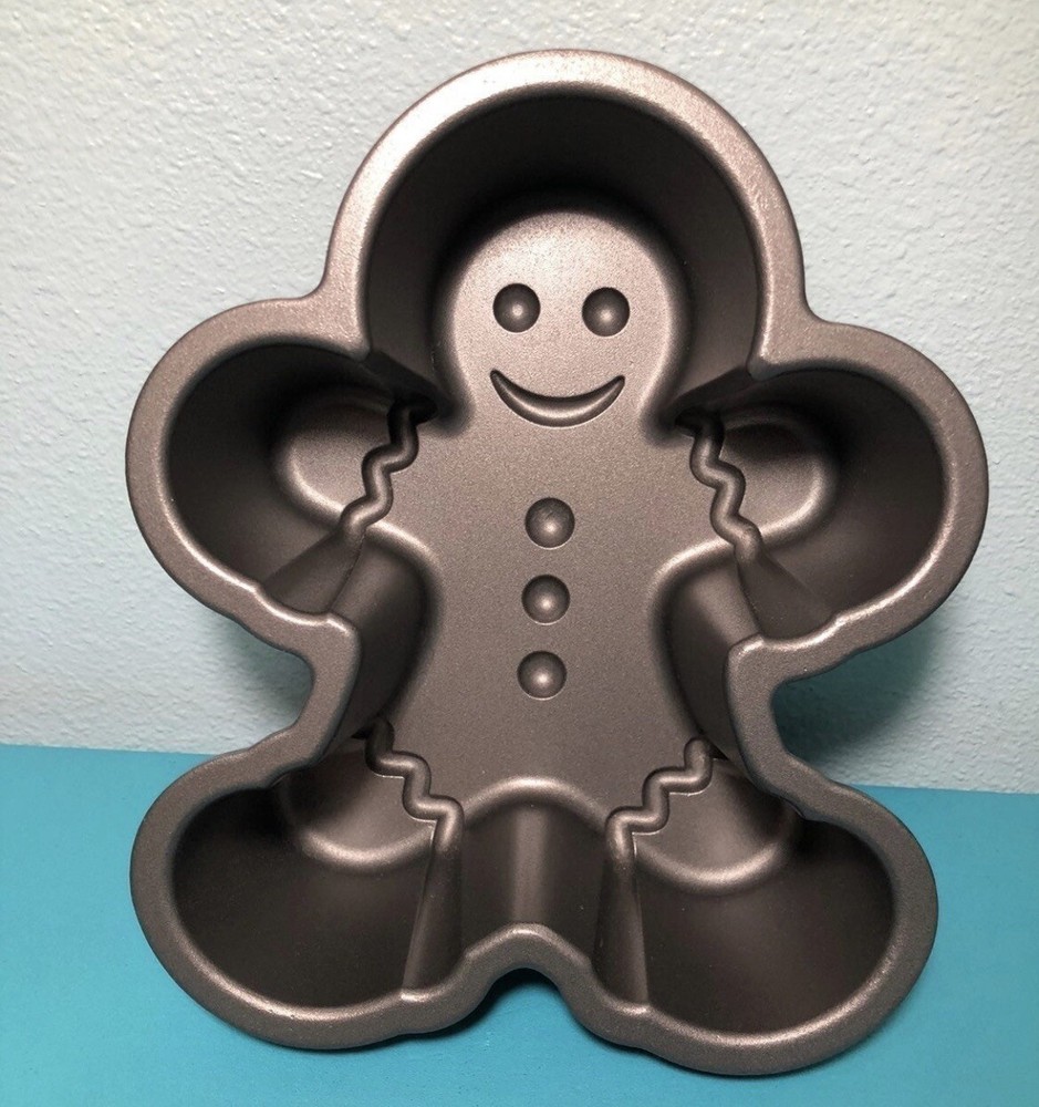 Nordic Ware Gingerbread Pan