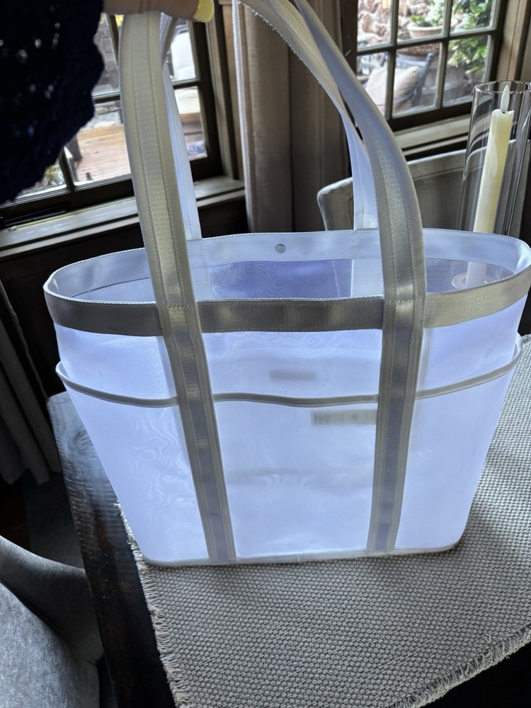 Lululemon Multi Pocket Mesh Tote