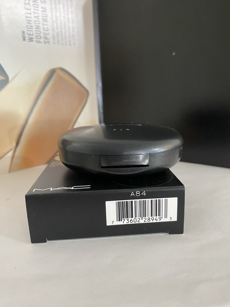 MAC Studio Fix Powder Plus Foundation, 0.52 OZ, Original / Old Formula ~ C3.5
