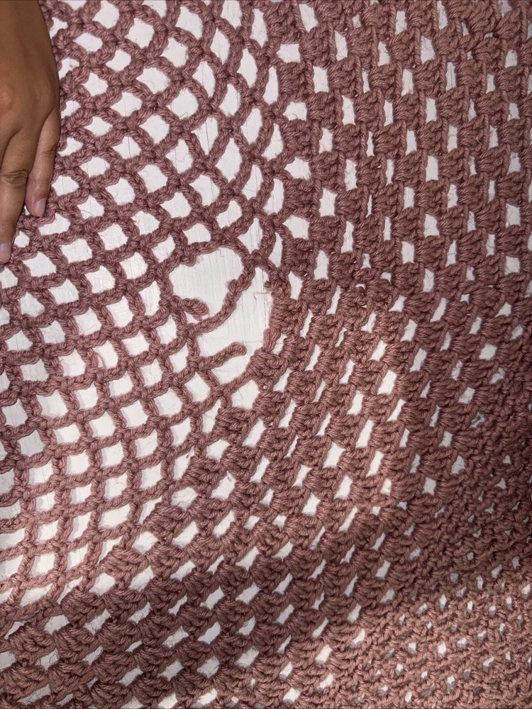 Pink Circle Blanket! Approx 70inches Long