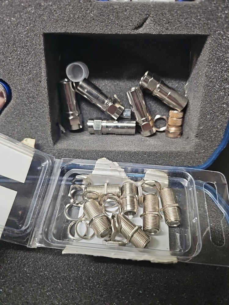 DataShark Satellite & Digital Cable Tool Kit/Case 70019