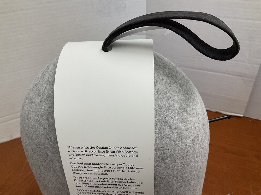 Meta Oculus Quest 2 Carrying Case
