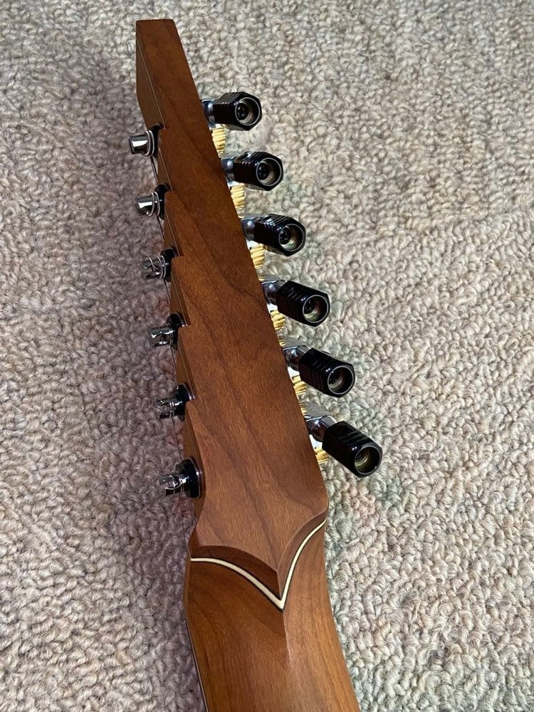 Klein Japan Stele Ash Glay Metallic