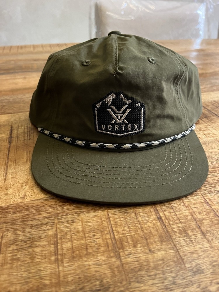 Men's Vortex Flat Bill Chain Ascent Camp Snapback Hat