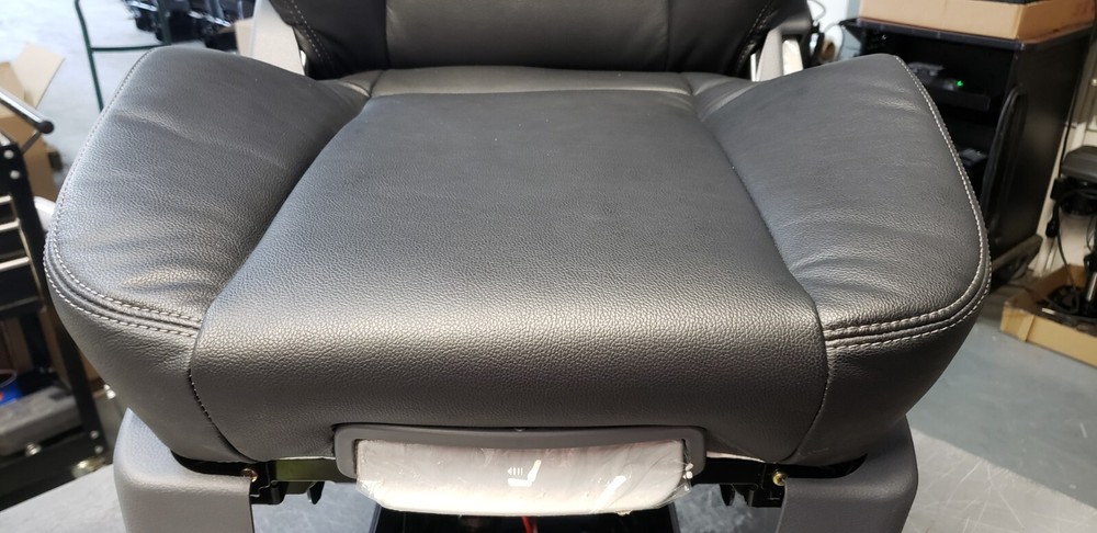 PRIME P12002 TC SERIES BOTTOM CUSHION ASSEMBLY SOLID BLACK GENUINE LEATHER