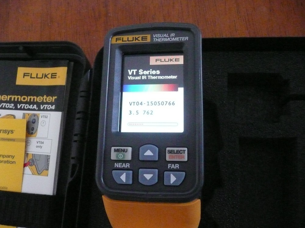 Fluke VT04 Visual Infrared Thermometer - New