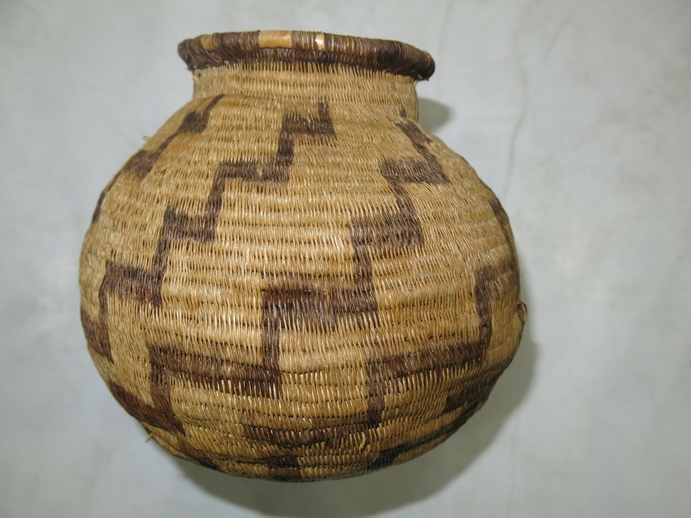 Embera Basket Made in Panama Super Fine