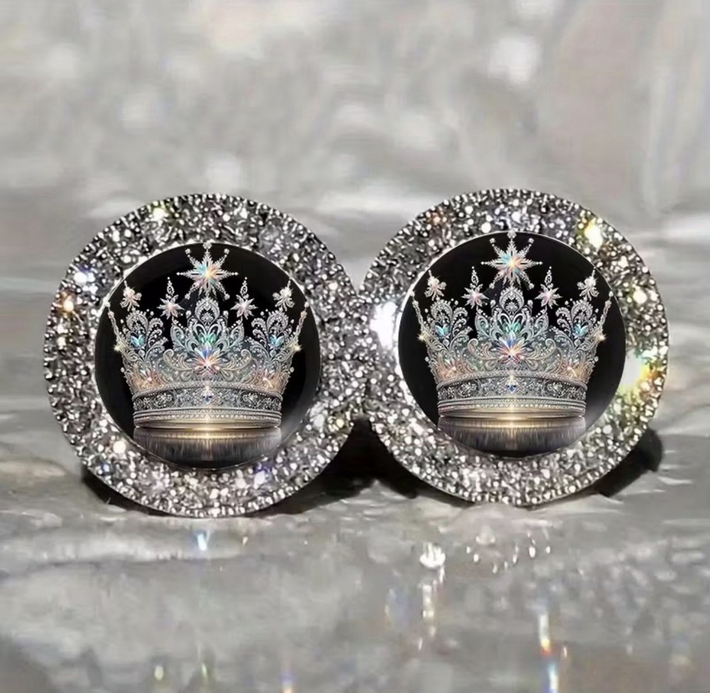king cround men earing