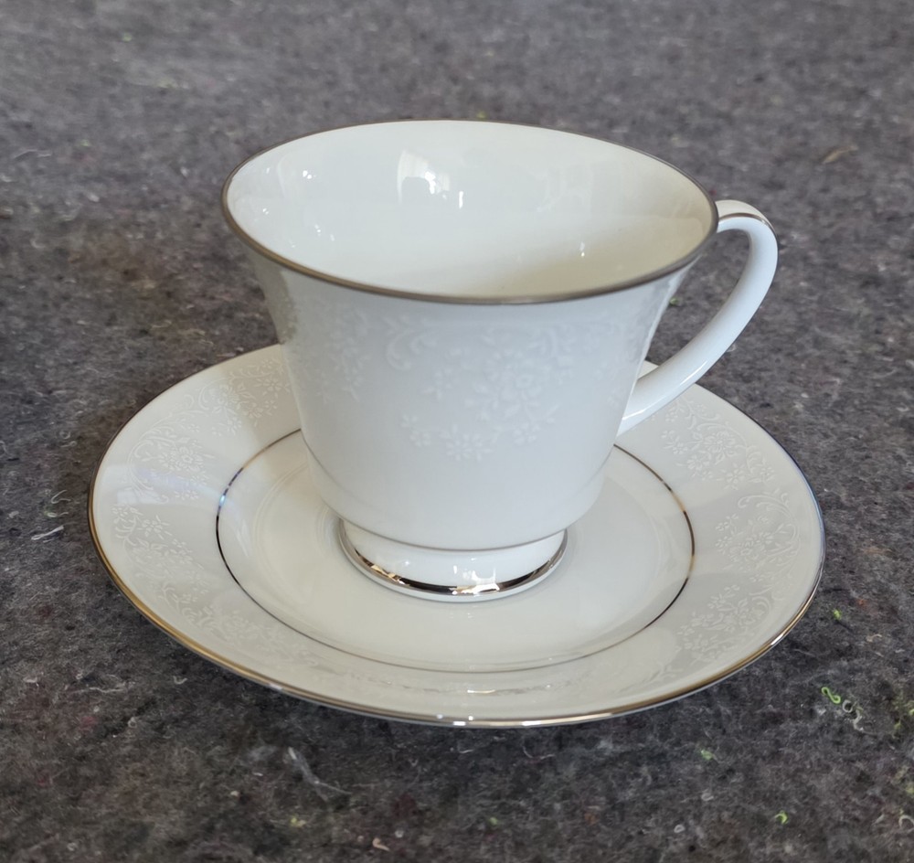 NORITAKE CONTEMPORARY TAHOE 2585 ~ 5 PC. PLACE SETTING