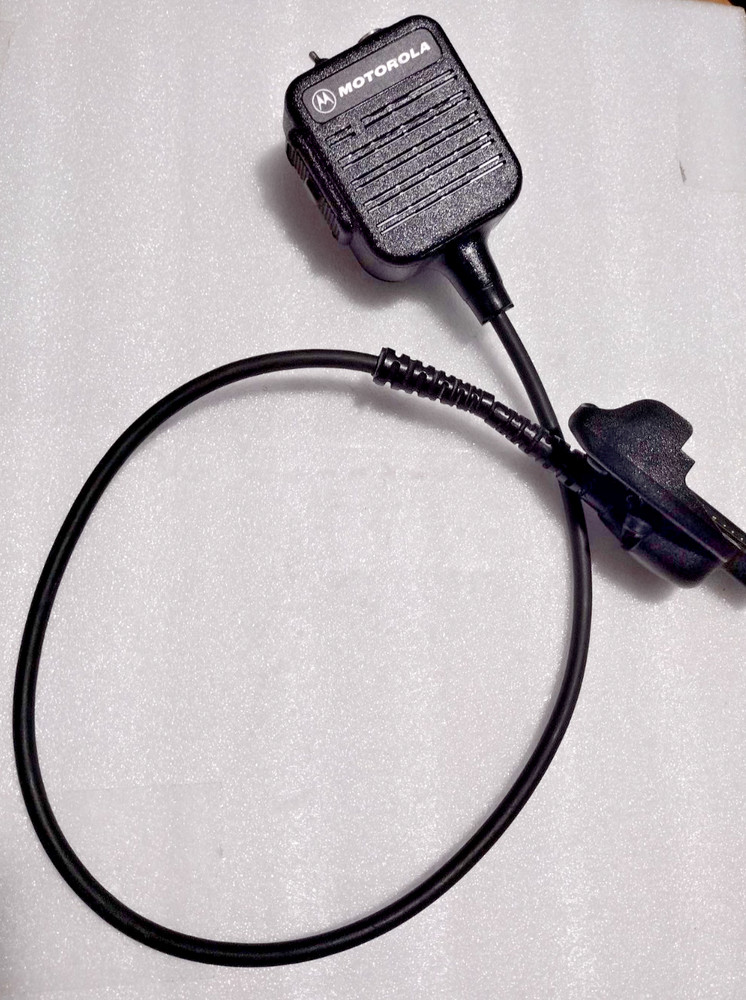 Motorola Remote Speaker Microphone with Clip / NMN6250A