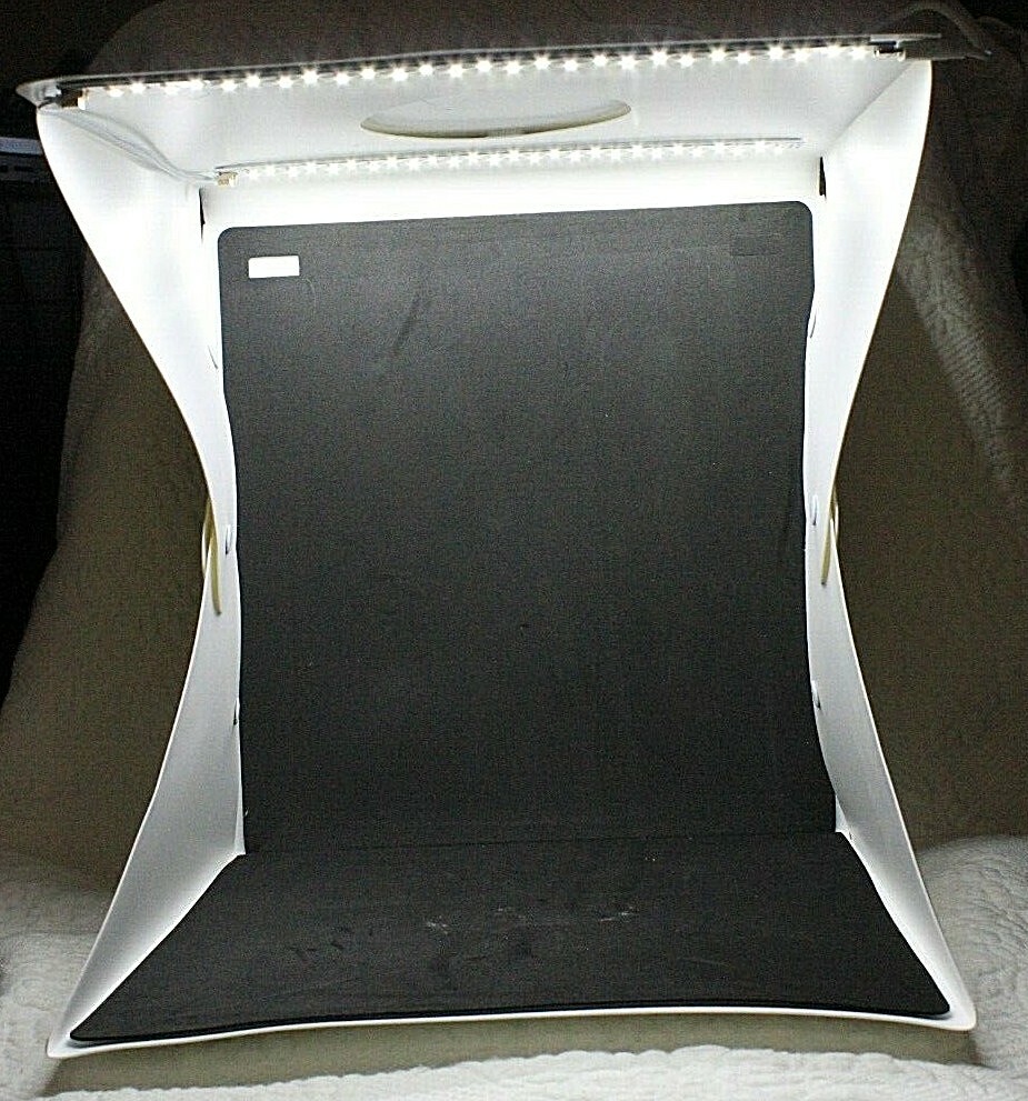 Shibusa Portable Home Studio, get professional results includes LED lighting