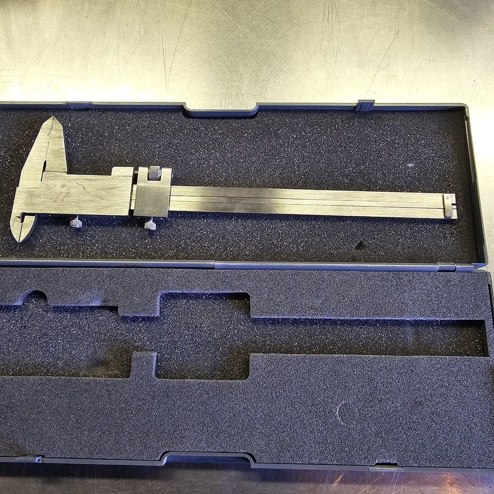Westward Vernier Caliper 0-6 In w/Case