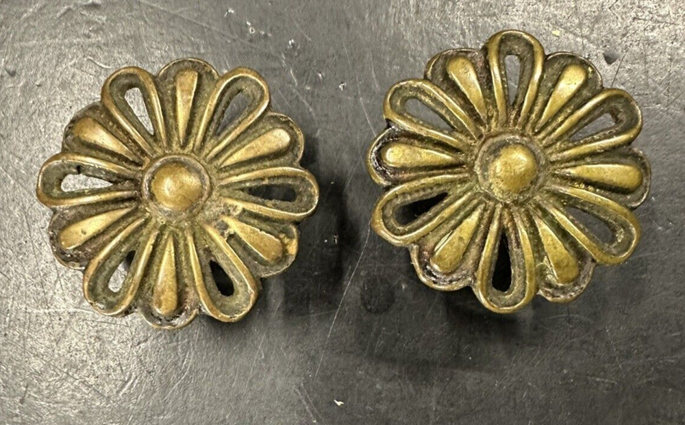 Vintage Brass Pull Handles Flower Ornate