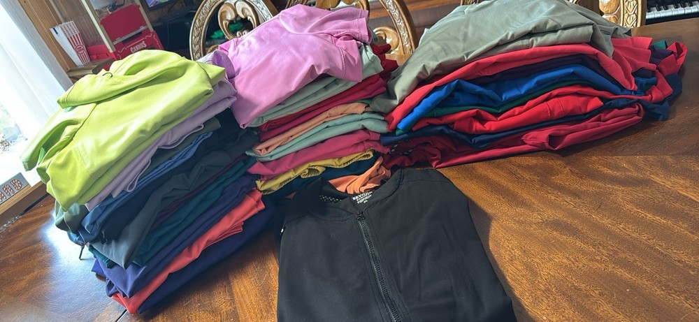 Scrubs & Beyond Large & Xl Tops ALL- Medium Bottoms 29 Sets+1jacket BUNDLE