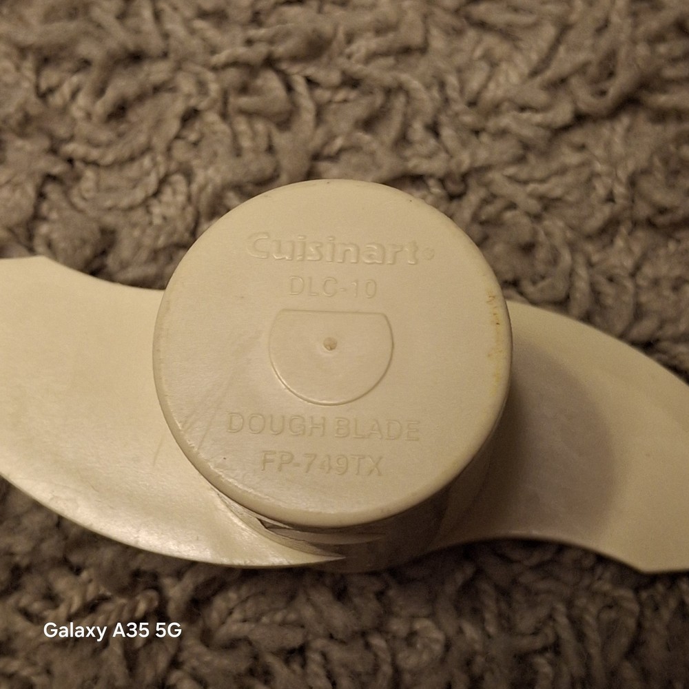 Cuisinart DLC-10 Food Processor Plastic Dough Blade FP-749 - Used-