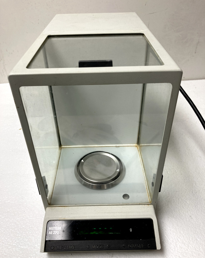 Mettler Toledo AE200 Analytical Balance