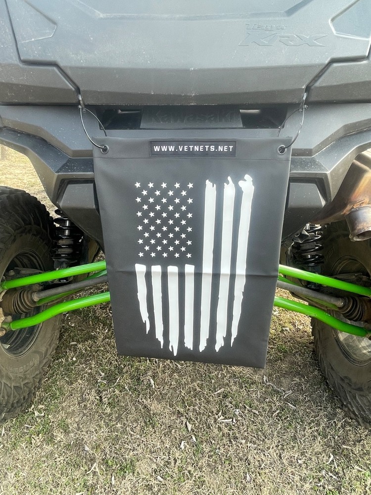 Utv Mesh Trash Bag with Solid Front (New Weathered Flag Design)