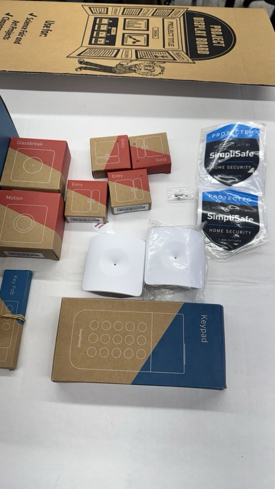 SIMPLI SAFE HOME INDOOR SECURITY SYSTEM 12 piece system