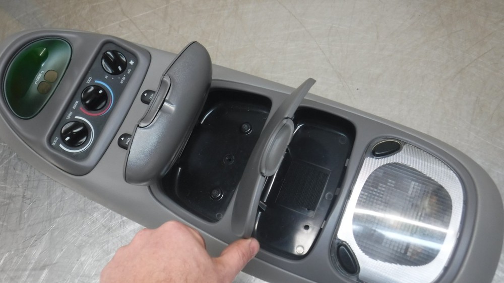 Ford Excursion Overhead Top Roof Console Map Light Grey Gray