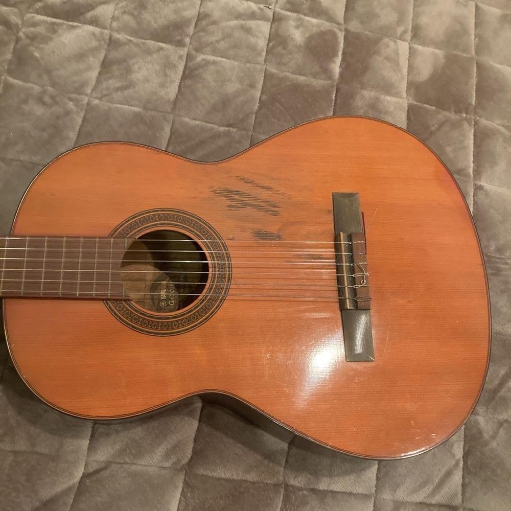 Yamaha Classical Guitar Brown Black-String With Ink Mark, Used
