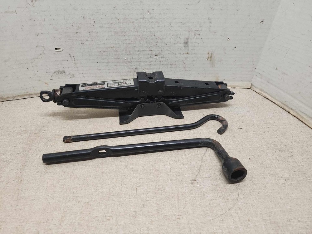 1999 HONDA ACCORD Jack Assembly With Tools