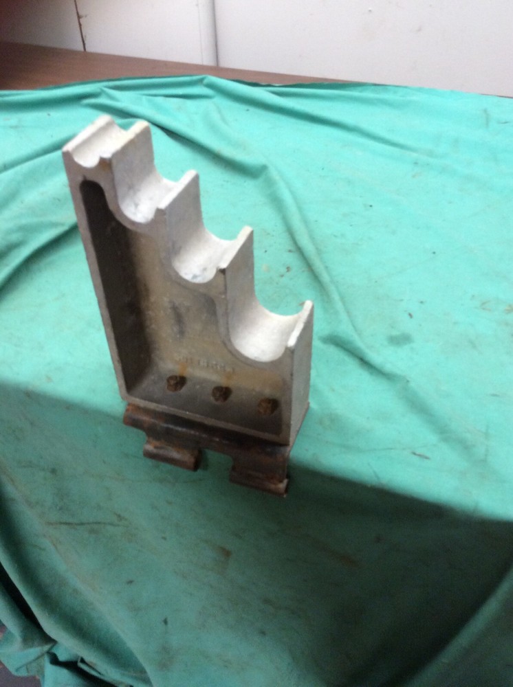 GREENLEE 17986 EMT SUPPORT 555