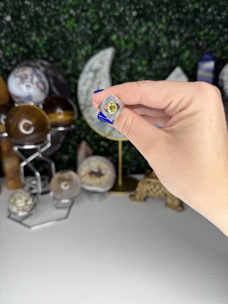 Peridot Third Eye Ring | Crystal Jewelry, Adjustable, 925 Silver