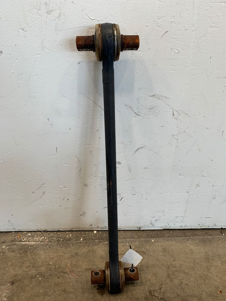 International Torque Rod (339-10324)