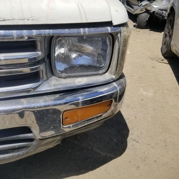 1989 TOYOTA PICKUP REGULAR CAB PASSENGER SIDE FRONT DOOR LOCK ACTUATOR