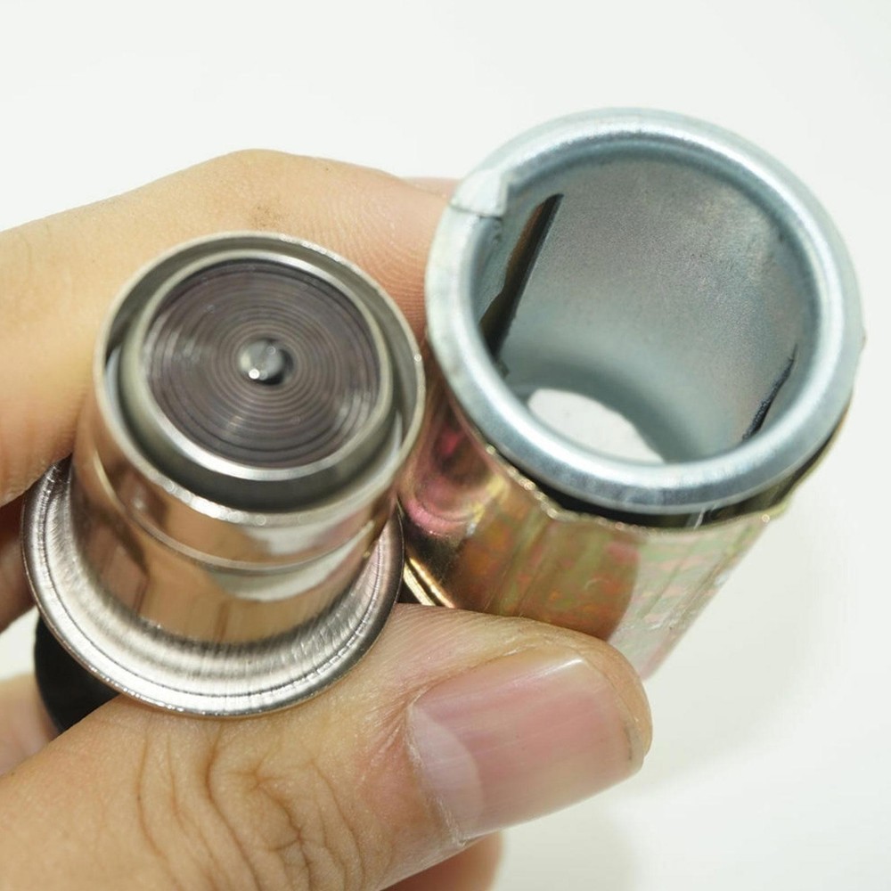 Universal Auto Cigarette Lighter DC 12V Car Plug & Socket Assembl Replacement