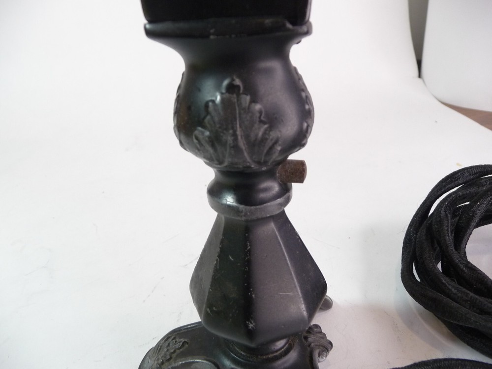Antique (1911) Manning Bowman Electric Cigar Cig. Lighter